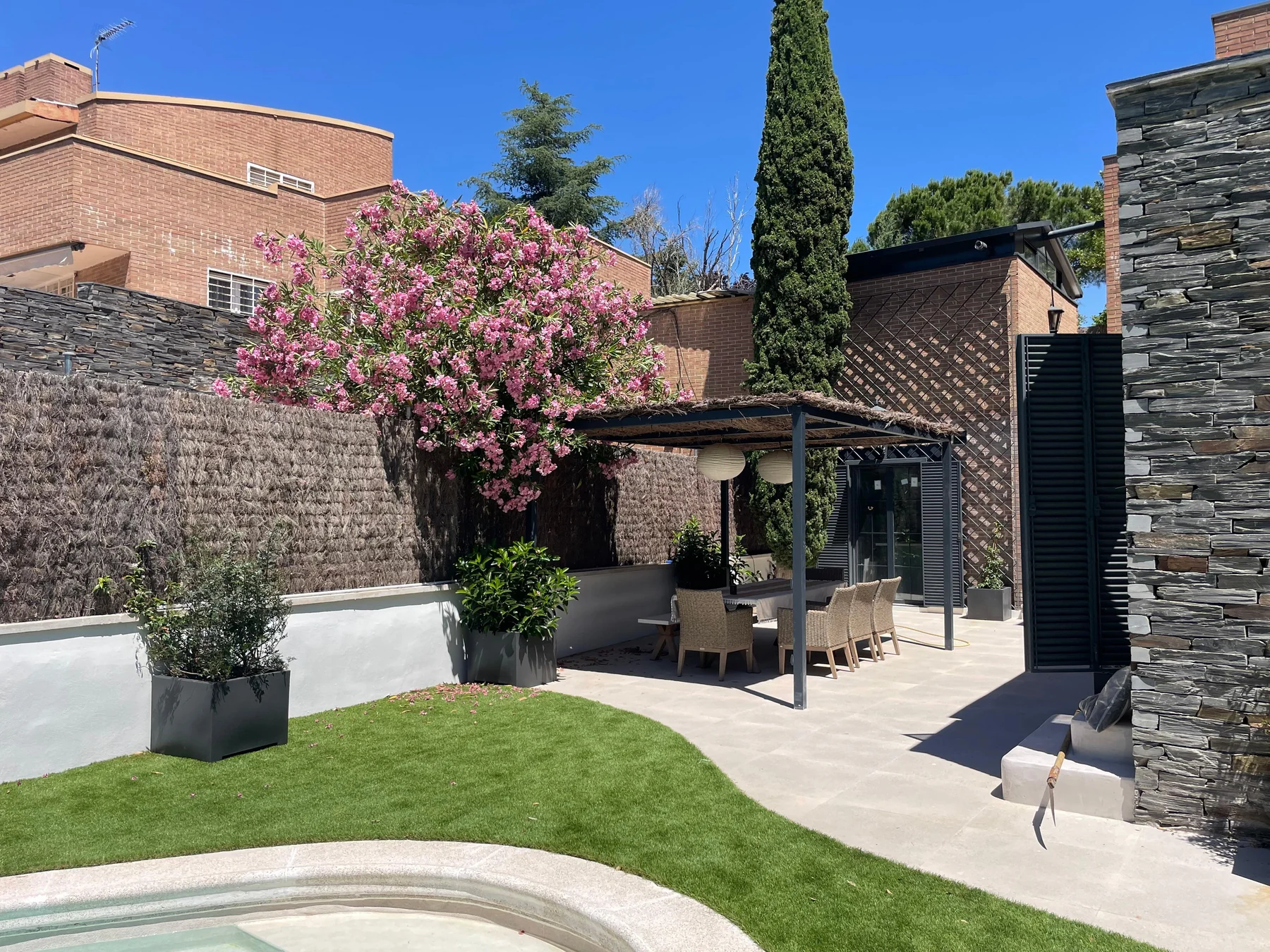 Paisajismo sostenible en Prado de la Bodega, Pozuelo de Alarcón